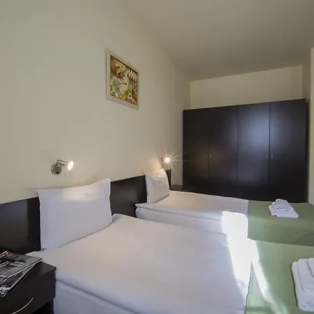 Hotel City